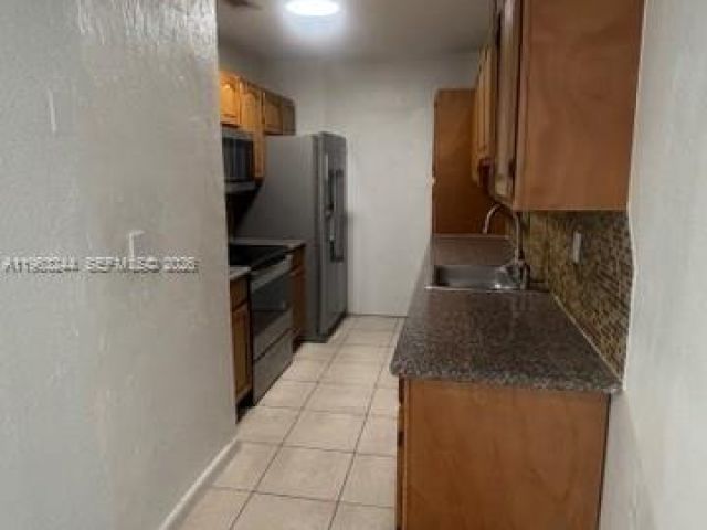3-bedroom home for rent in Miami - 19731 SW 116th Ave 0 - MondialRealty