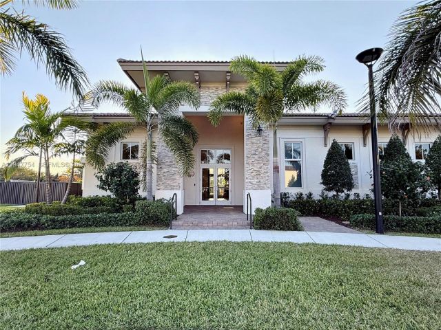3-bedroom home for rent in Miami - 12433 NW 23rd Ct - MondialRealty