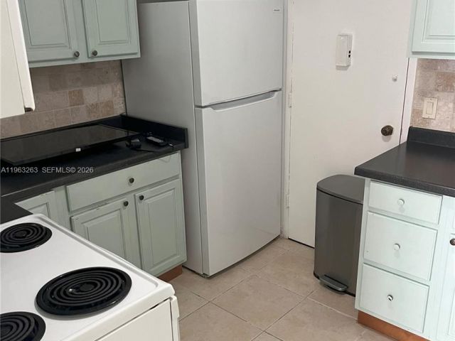 Apartment for sale  Unit #502 - photo 7445741