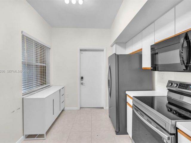 Home for sale at 11864 SW 97th Ter - photo 7509072