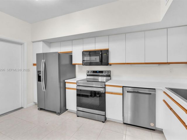 Home for sale at 11864 SW 97th Ter - photo 7509075