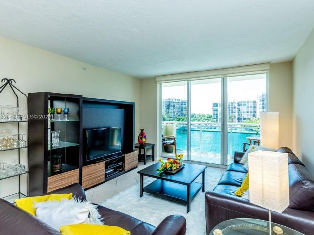 Apartment for sale  Unit #316 - photo 7466571