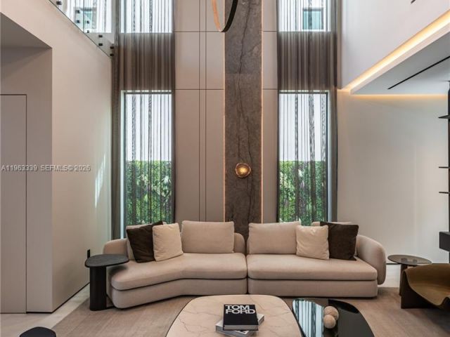 Home for sale at 10540 NW 67th Ter - photo 7427283