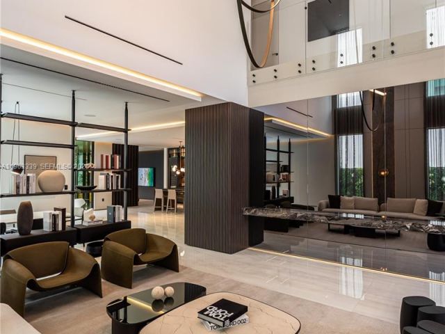 Home for sale at 10540 NW 67th Ter - photo 7427284