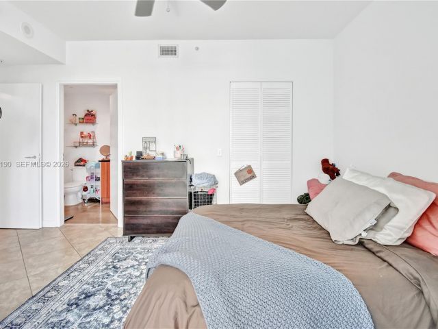 Apartment for sale  Unit #T-1405 - photo 7496462