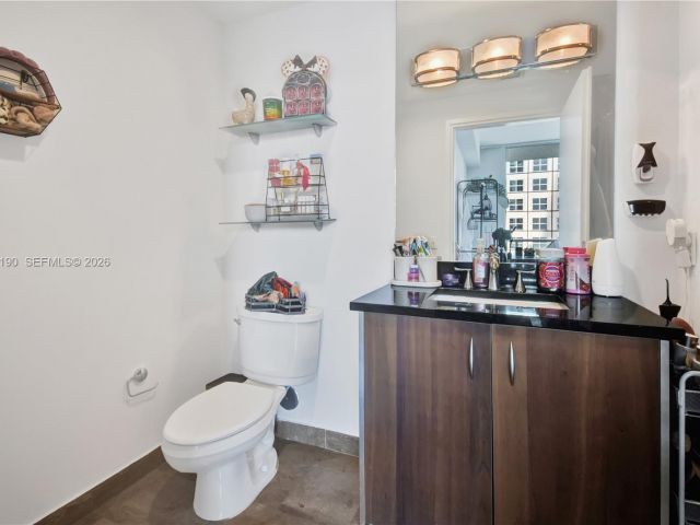 Apartment for sale  Unit #T-1405 - photo 7496463