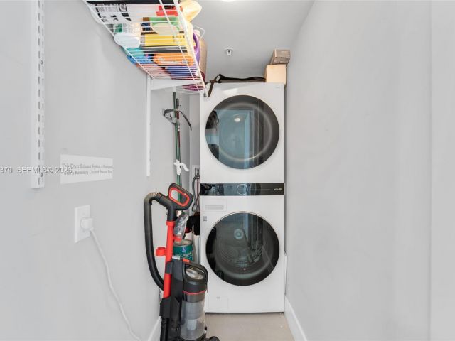 Apartment for sale  Unit #3611 - photo 7513410