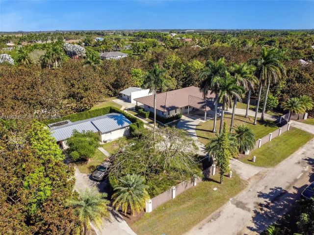 Home for sale at 19955 SW 186th St - photo 7440166