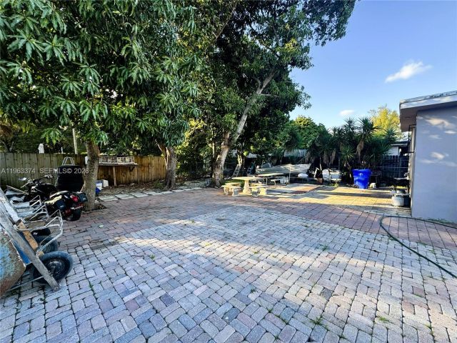 Home for sale at 430 NW 53rd Ave - photo 7433864