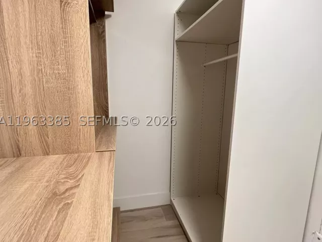 3-bedroom condo for sale in North Miami Beach - 16385 Biscayne Blvd 607 - MondialRealty