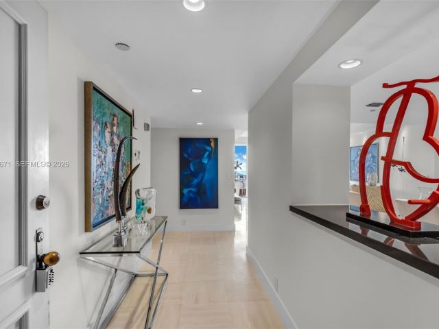 Apartment for sale  Unit #802 - photo 7415984