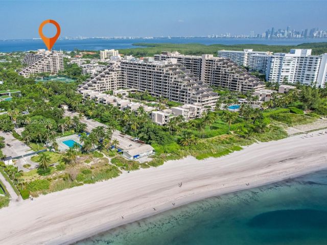 Apartment for sale  Unit #802 - photo 7415985