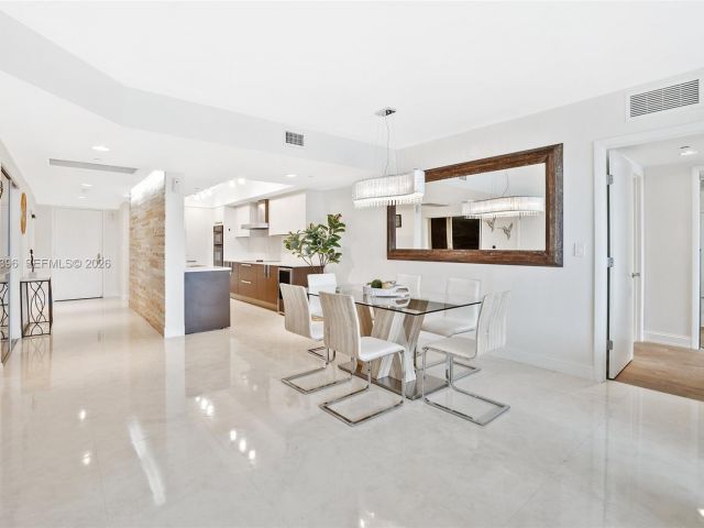 Apartment for sale  Unit #3608 - photo 7500302