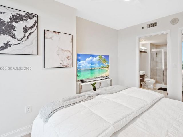 Apartment for sale  Unit #3608 - photo 7500312