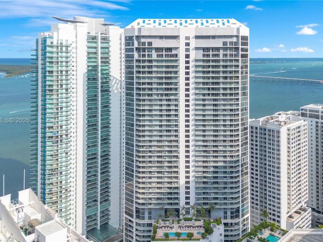 condo for rent in Miami - 1300 Brickell Bay Dr 2000 - MondialRealty