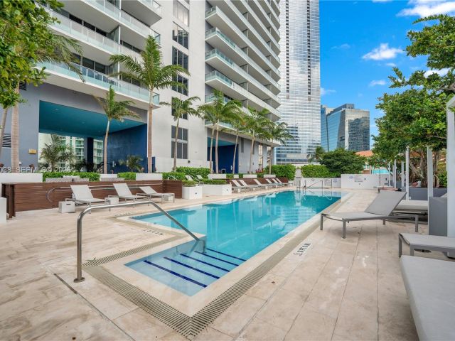 condo for rent in Miami - 1300 Brickell Bay Dr 2000 - MondialRealty