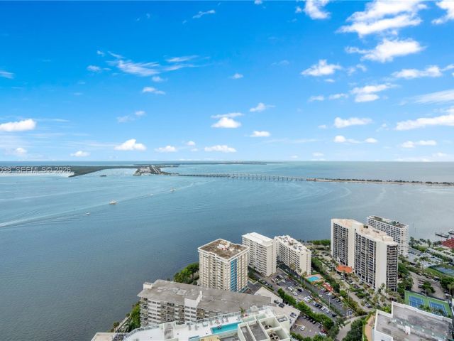 condo for rent in Miami - 1300 Brickell Bay Dr 2000 - MondialRealty