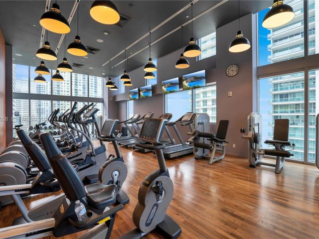 condo for rent in Miami - 1300 Brickell Bay Dr 2000 - MondialRealty