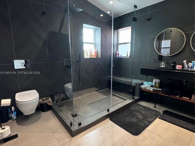 Home for rent at 4943 SW 33rd Way - photo 7436865