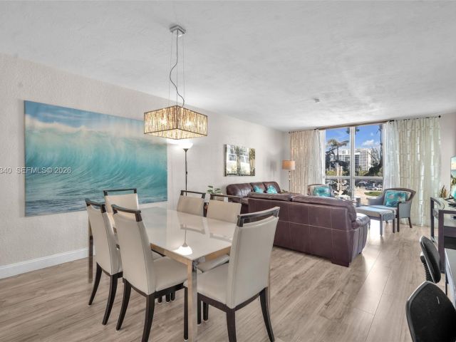 Apartment for rent  Unit #2W - photo 7415541