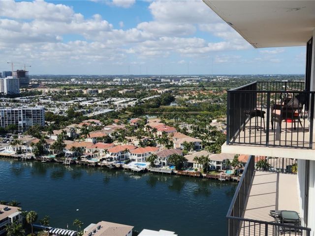 Apartment for sale  Unit #2608 - photo 7520349