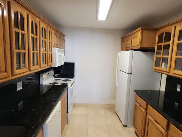 Apartment for sale  Unit #2608 - photo 7520351