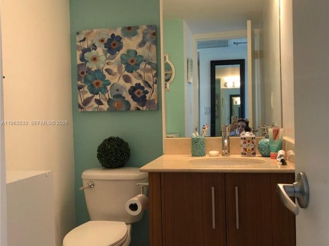 Apartment for sale  Unit #427 - photo 7428896