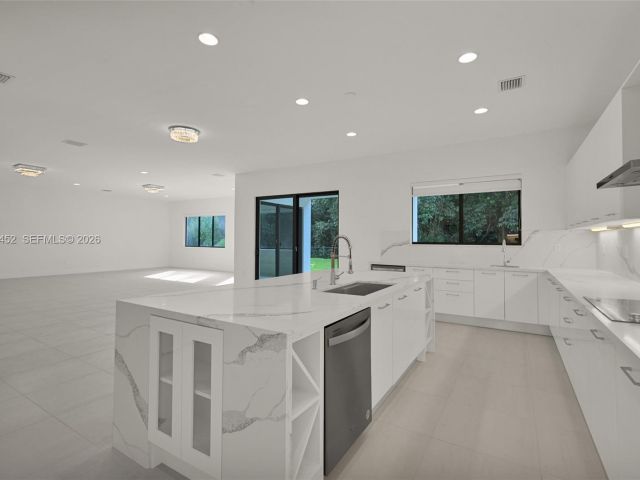 Home for sale at 10386 SW 57th Ct - photo 7517264