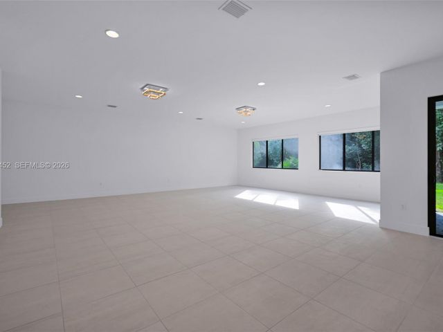 Home for sale at 10386 SW 57th Ct - photo 7517267