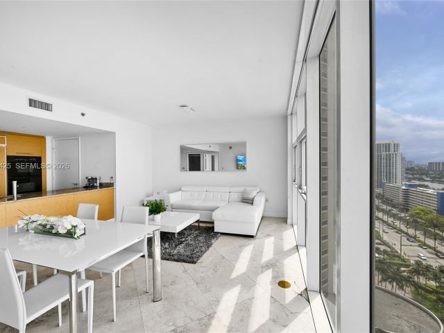 Apartment for sale  Unit #1907 - photo 7412372