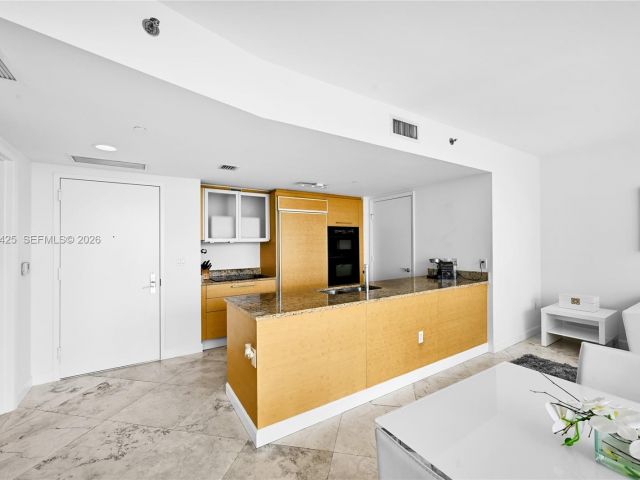 Apartment for sale  Unit #1907 - photo 7412374