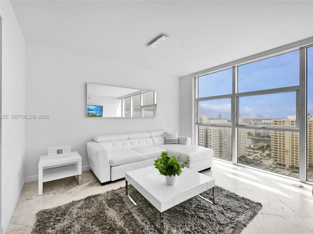 Apartment for sale  Unit #1907 - photo 7412384