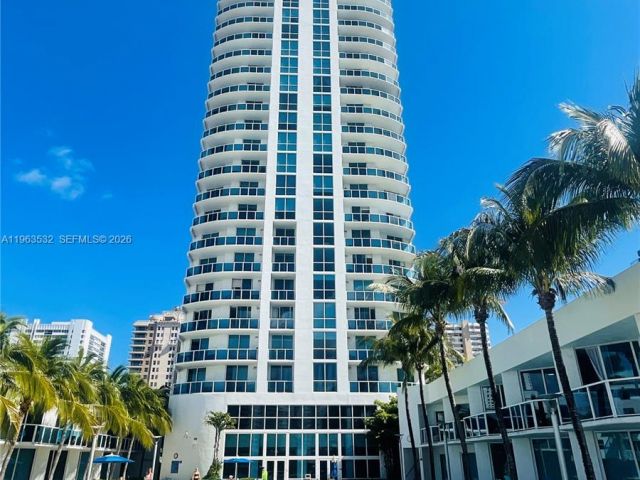 1-bedroom condo for rent in Hallandale Beach - 1945 S Ocean Dr 1812 - MondialRealty