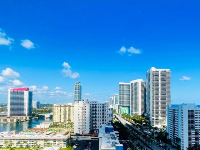 1-bedroom condo for rent in Hallandale Beach - 1945 S Ocean Dr 1812 - MondialRealty