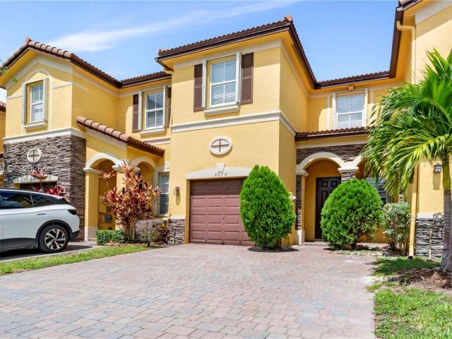 Home for sale at 8678 NW 113th Ct - photo 7427297