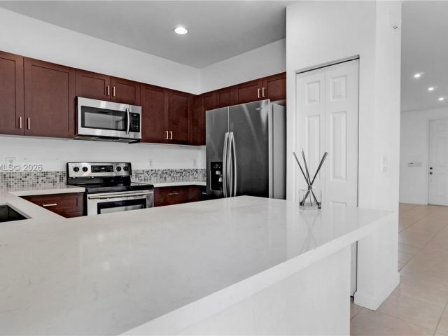 Home for sale at 8678 NW 113th Ct - photo 7427302