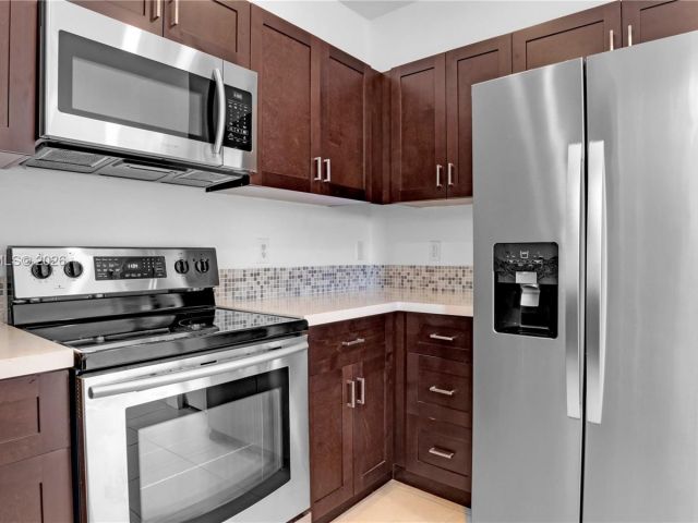 Home for sale at 8678 NW 113th Ct - photo 7427303