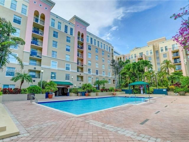 Apartment for rent  Unit #3705 - photo 7501546