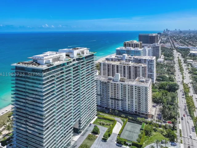 2-bedroom condo for sale in Bal Harbour - 10201 Collins Ave 1205 - MondialRealty