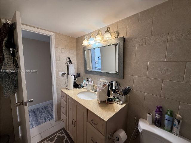 Apartment for sale  Unit #608 - photo 7437751