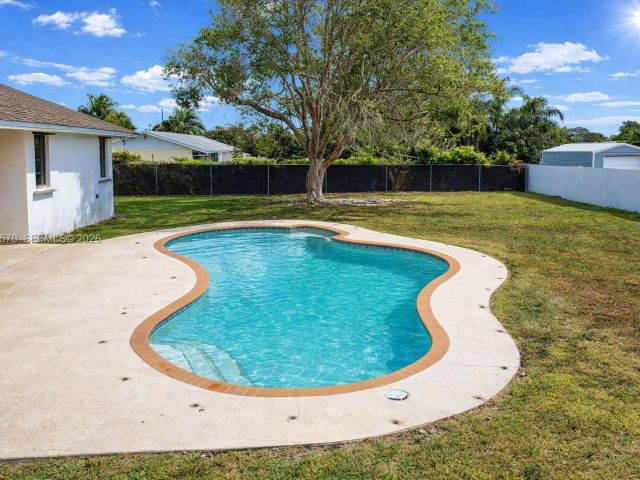 Home for sale at 15920 SW 280th St - photo 7492947