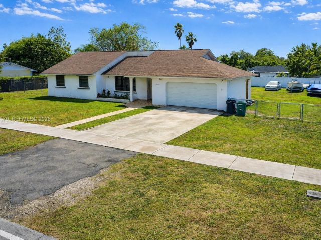 Home for sale at 15920 SW 280th St - photo 7492948