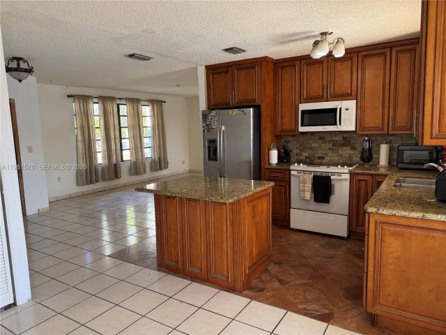 Home for sale at 15920 SW 280th St - photo 7492953
