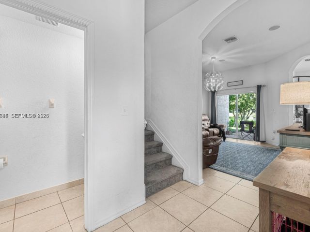 3-bedroom home for rent in Homestead - 2467 SE 19th St - MondialRealty