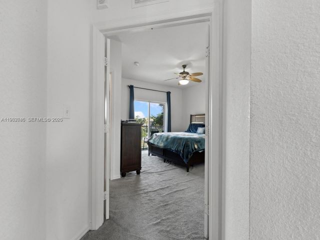 3-bedroom home for rent in Homestead - 2467 SE 19th St - MondialRealty