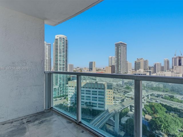 Apartment for rent  Unit #2301 - photo 7434856