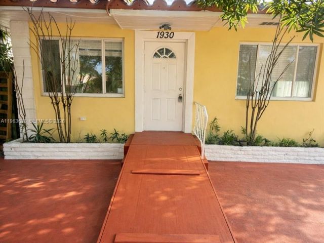 Home for sale at 1930 Pierce St - photo 7428076