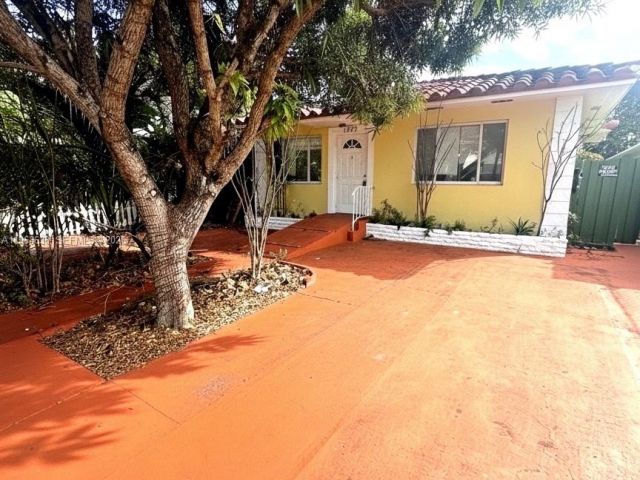 Home for sale at 1930 Pierce St - photo 7428078