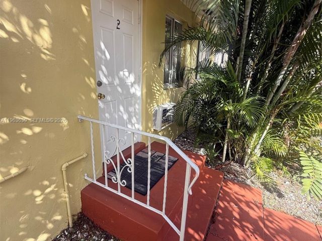 Home for sale at 1930 Pierce St - photo 7428085