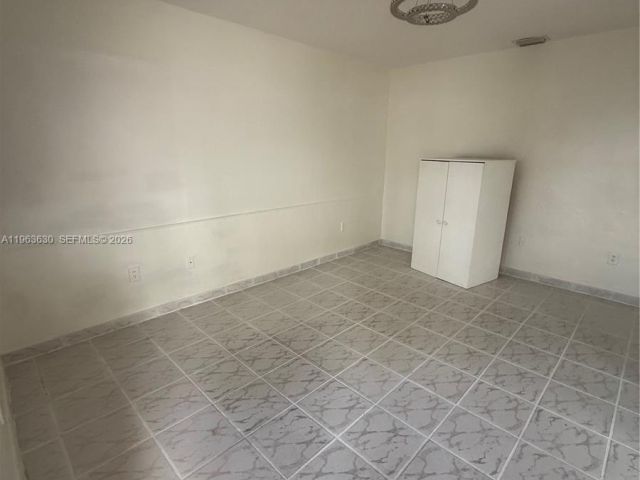 Home for sale at 1930 Pierce St - photo 7428091